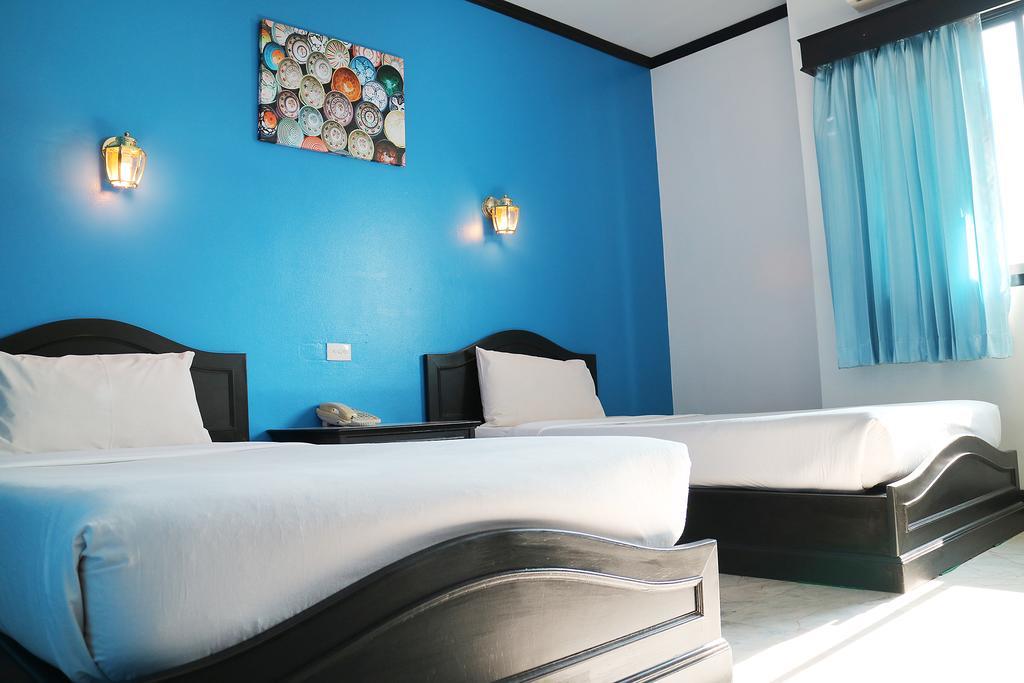 Ava Hotel Phitsanulok Extérieur photo