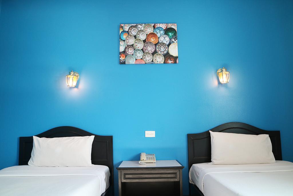 Ava Hotel Phitsanulok Extérieur photo