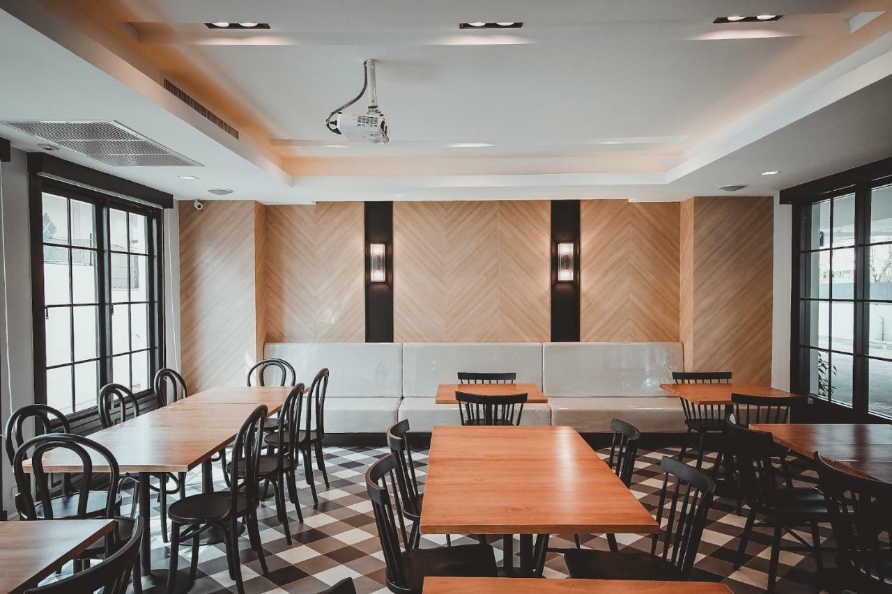 Ava Hotel Phitsanulok Extérieur photo