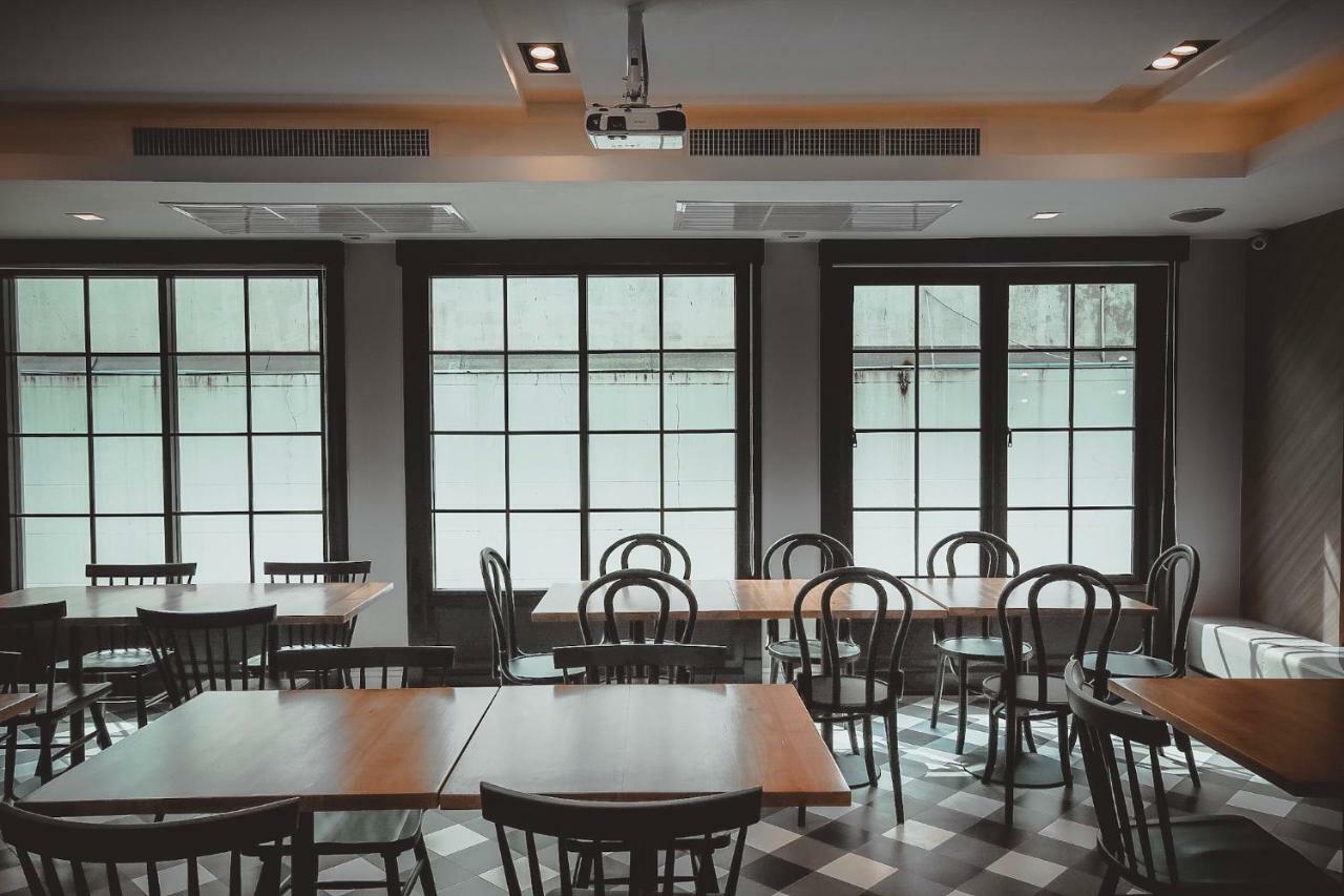 Ava Hotel Phitsanulok Extérieur photo
