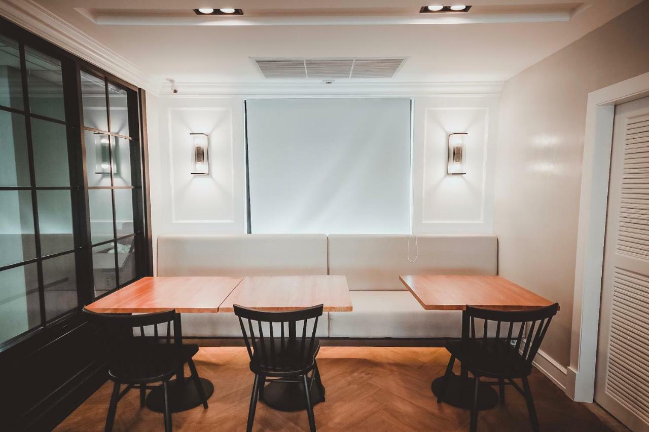 Ava Hotel Phitsanulok Extérieur photo