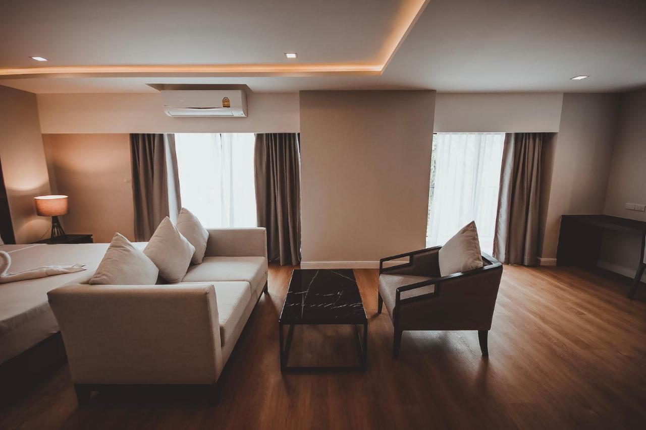 Ava Hotel Phitsanulok Extérieur photo